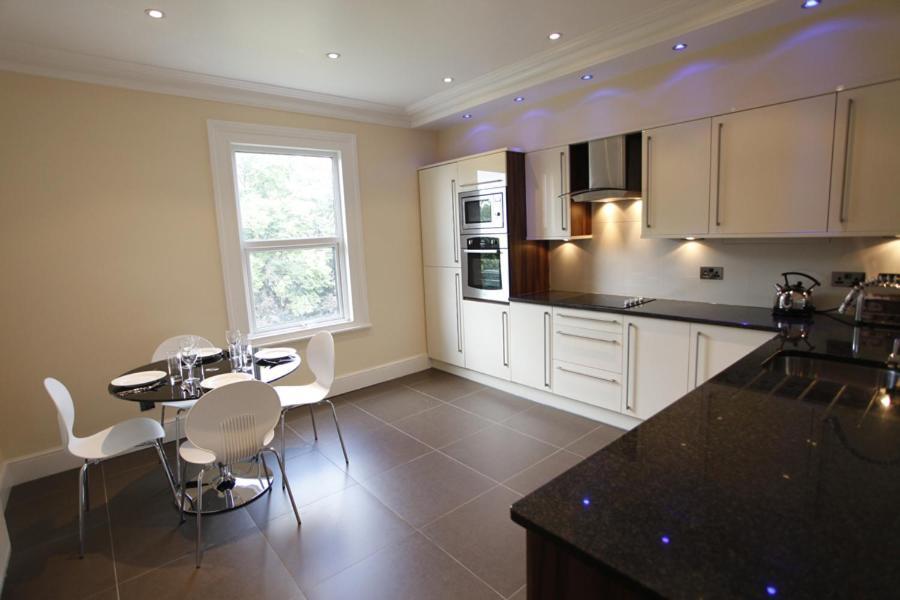 Glenlyn Hotel & Apartments Barnet Bilik gambar